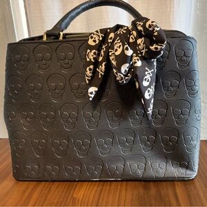 BETSEY JOHNSON Large Skull Tote .